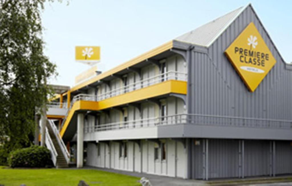 Premiere Classe Lyon Ouest - Tassin Екстериор снимка